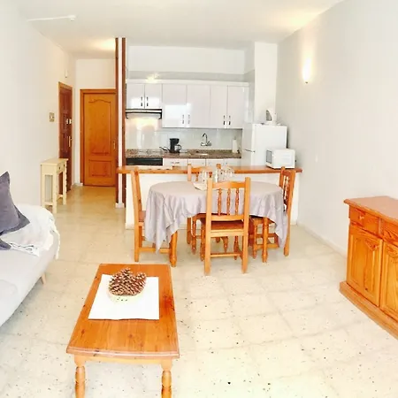 Floritas Vista Piscina Apartment Arona (Tenerife)